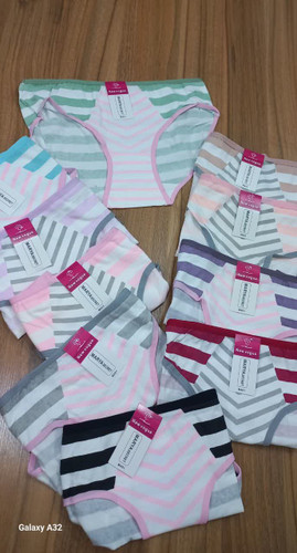 شورت های تمام نخ برند ماریا