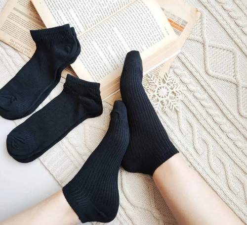 جوراب های کبریتی مچی زنانه